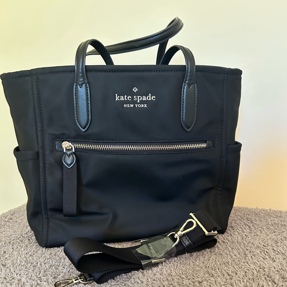 Kate Spade Chelsea medium satchel with Gold Accents